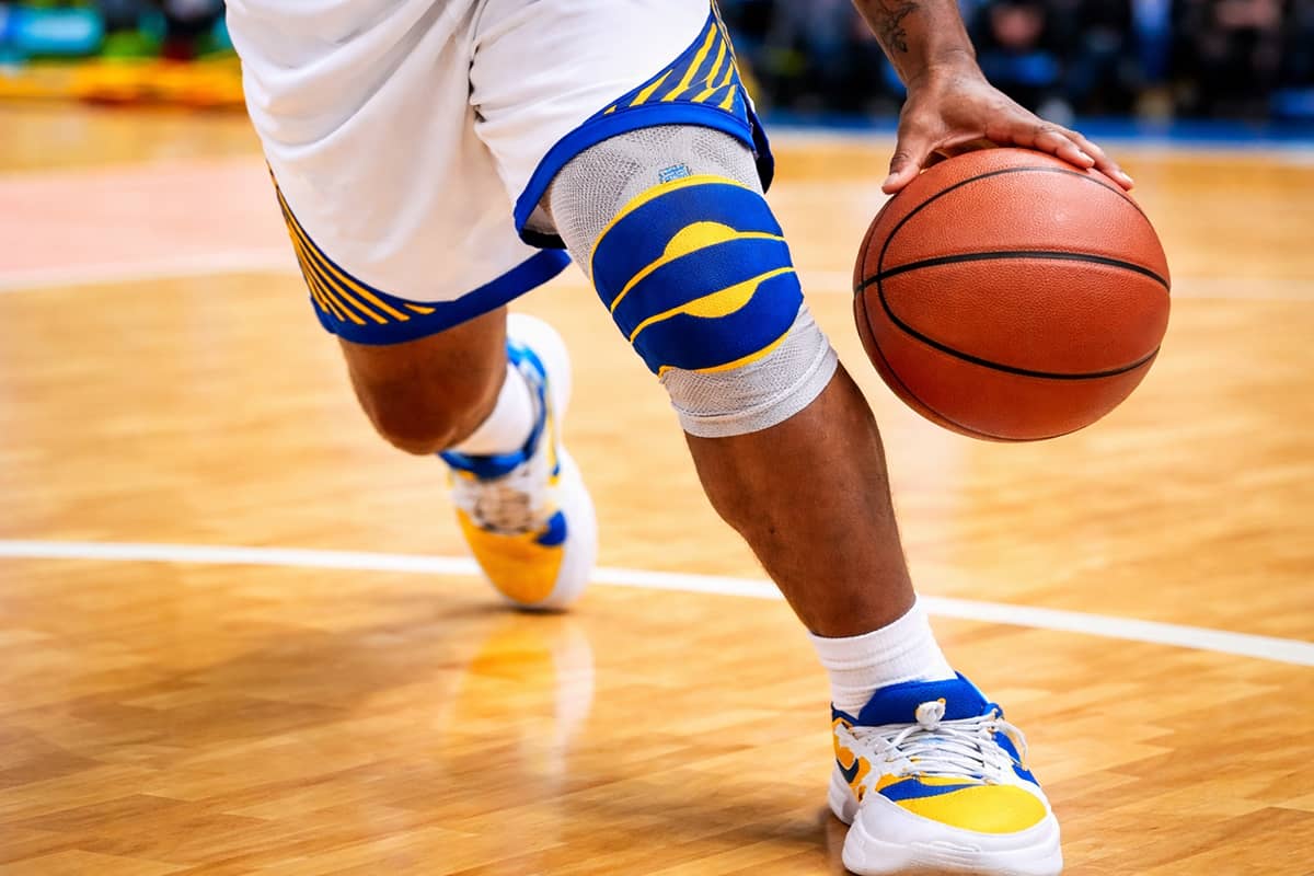 Steph Curry’s Knees