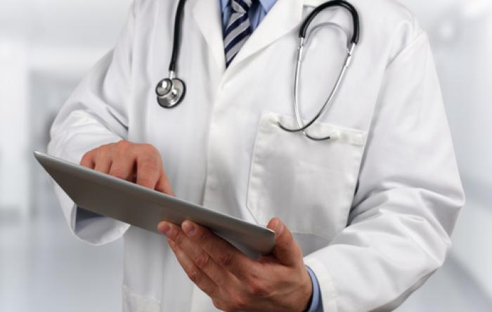 Focus on electronic records takes away from patient care