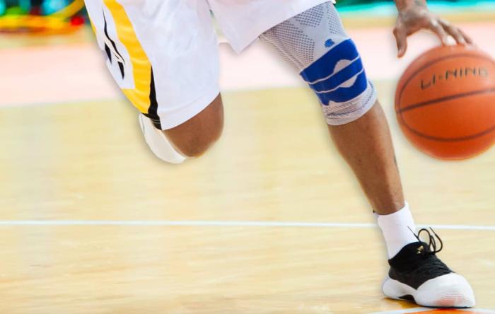 Basketball Players Knee Injuries