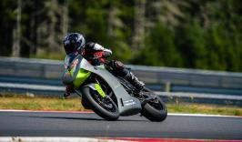 Greg Road Racing After Partial Knee Replacement